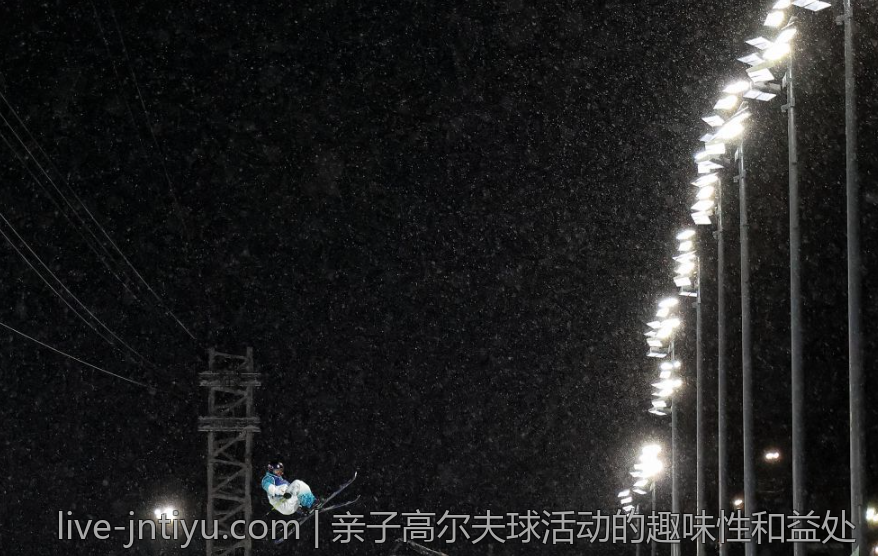 亲子高尔夫球活动的趣味性和益处