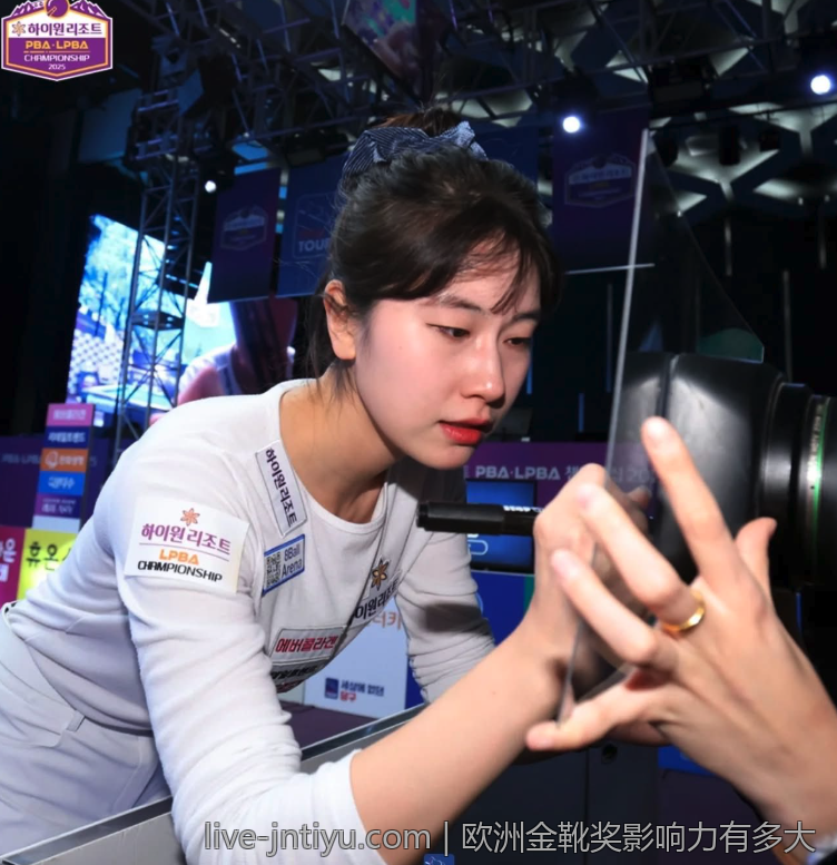 西班牙足球甲级联赛球队全名单